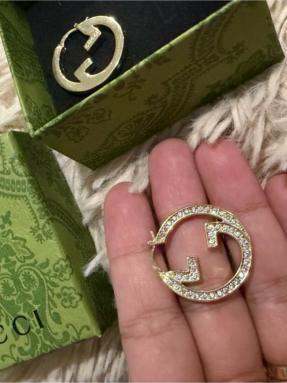 Women hoop earrings with box